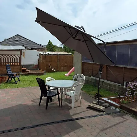 Le Petit Nid Σπίτι διακοπών Brugelette